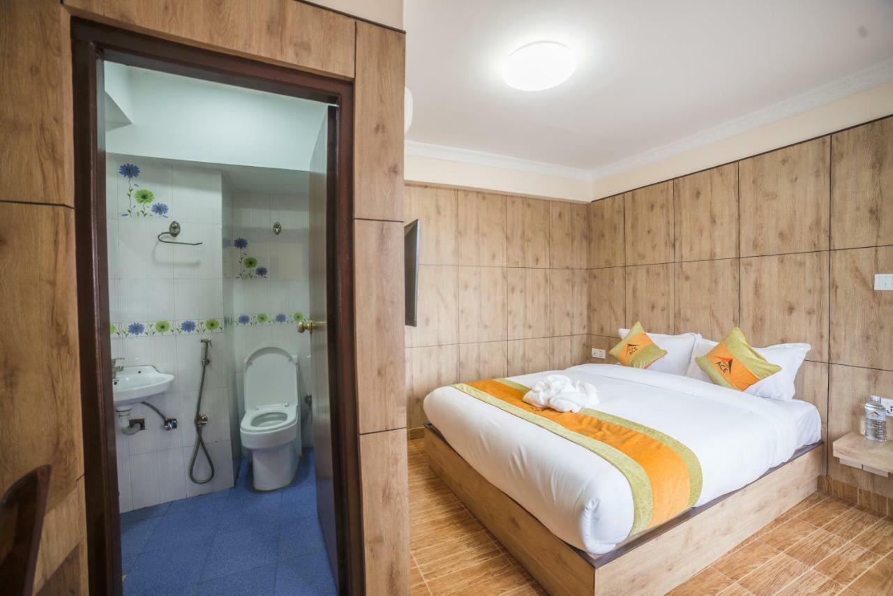 Hotel Ace Kathmandu Exteriör bild